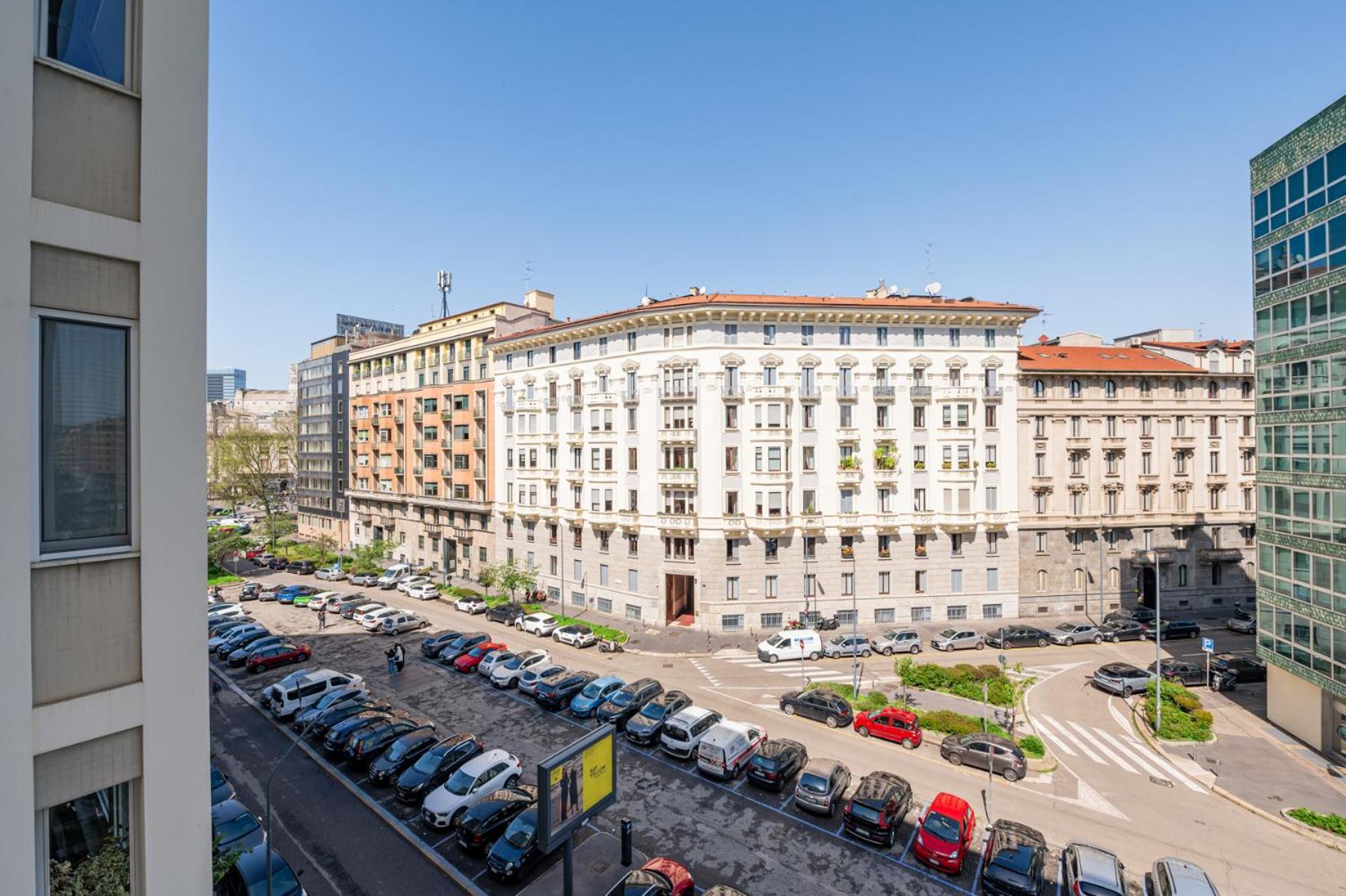 Binario Verticale Milán Exterior foto