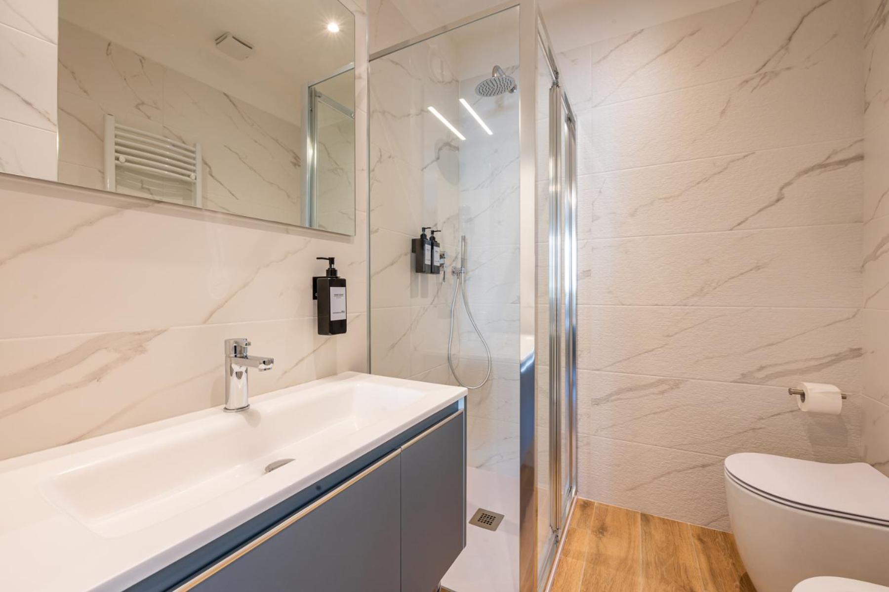 Binario Verticale Milán Habitación foto